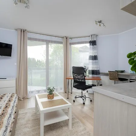 Studio Z Parkingiem I Balkonem W Krakowie By Rent Like Home Exterior photo
