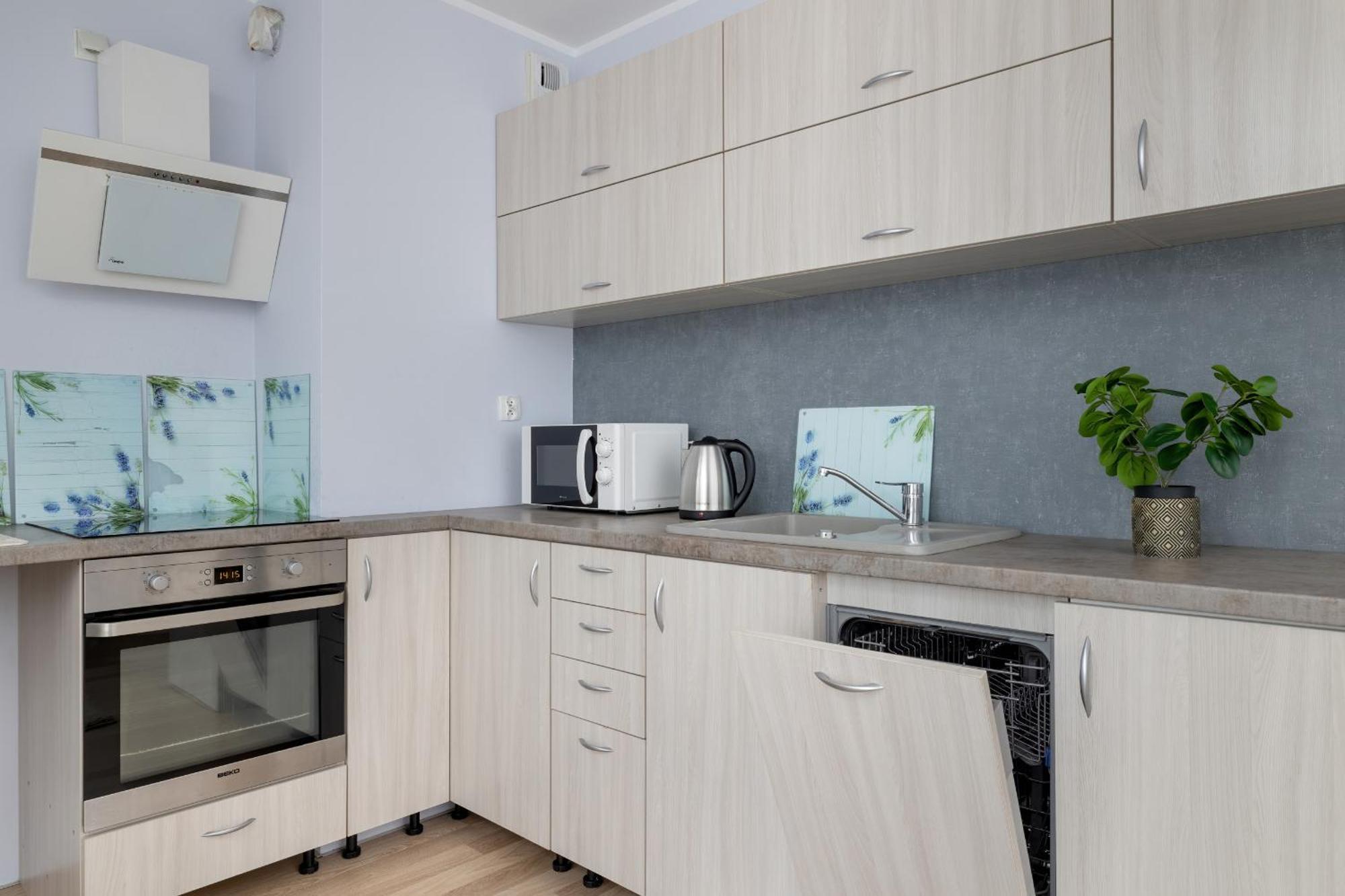 Apartment Z Parkingiem I Balkonem W Krakowie By Rent Like *